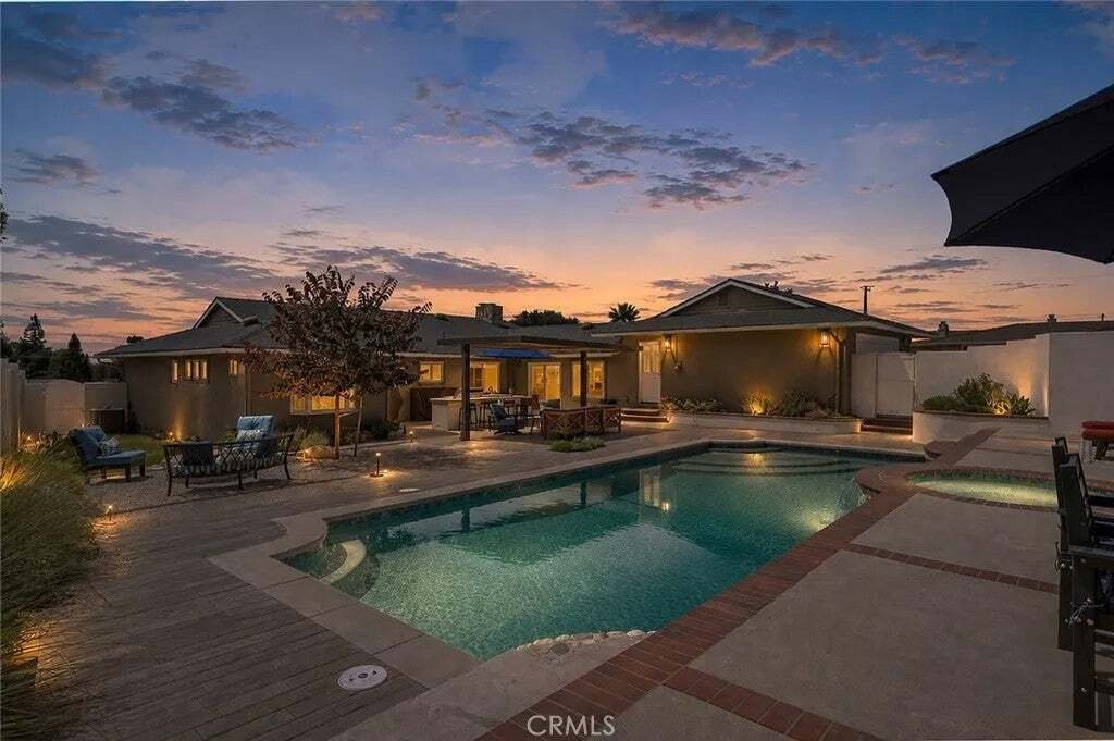 House in Upland, California, United States 2 - 18659630