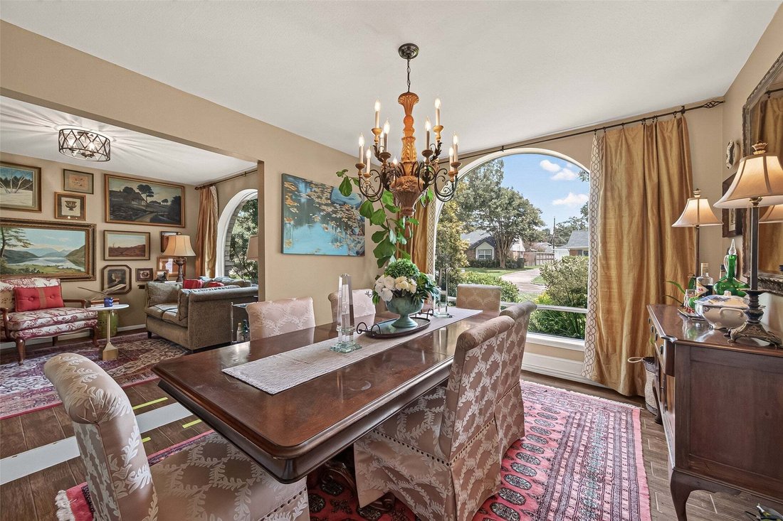 House in Houston, Texas, United States 5 - 18665633