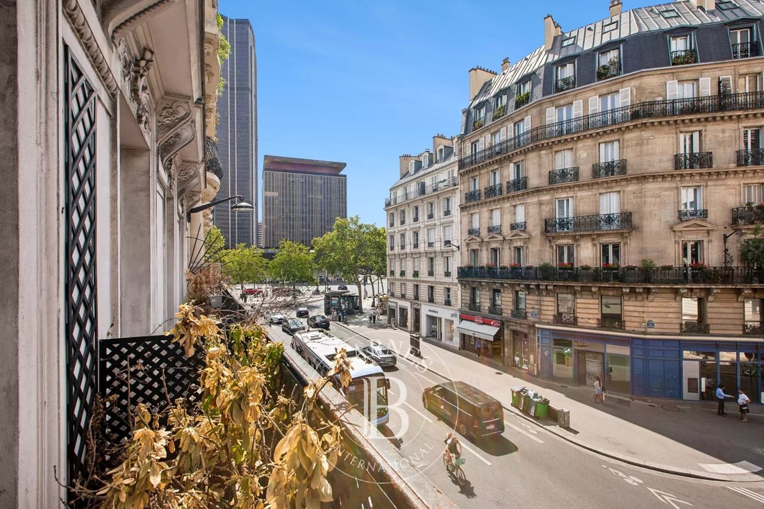 Apartment in Saint Placide, Paris 6e Arrondissement, Paris 4 - 18671698