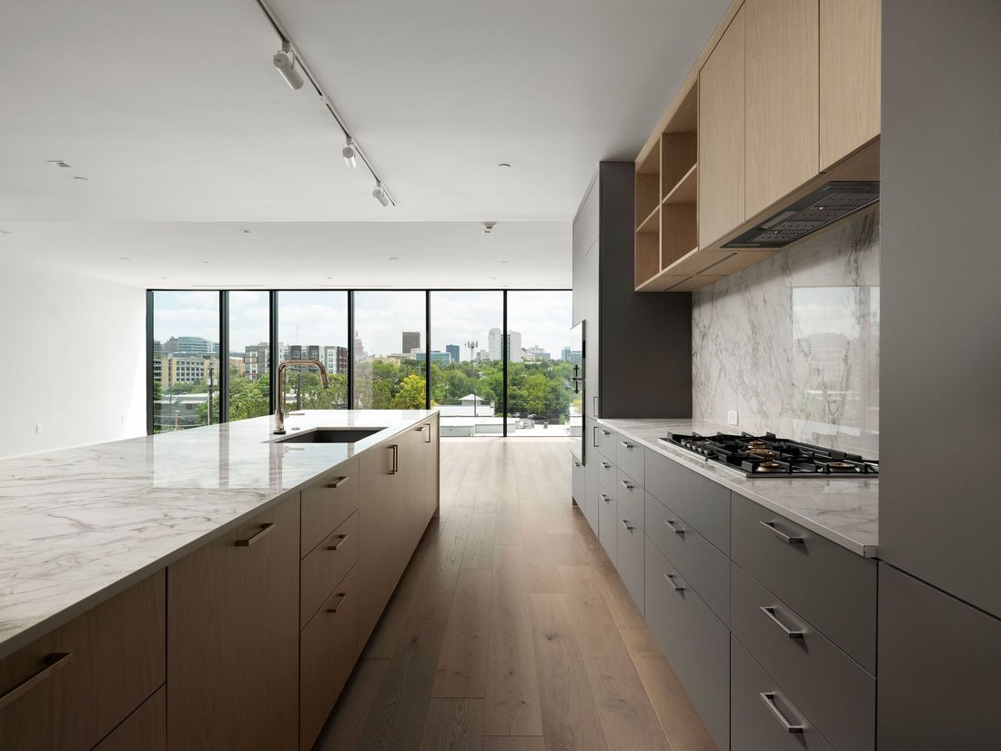 Condo in Austin, Texas, United States 2 - 18666445