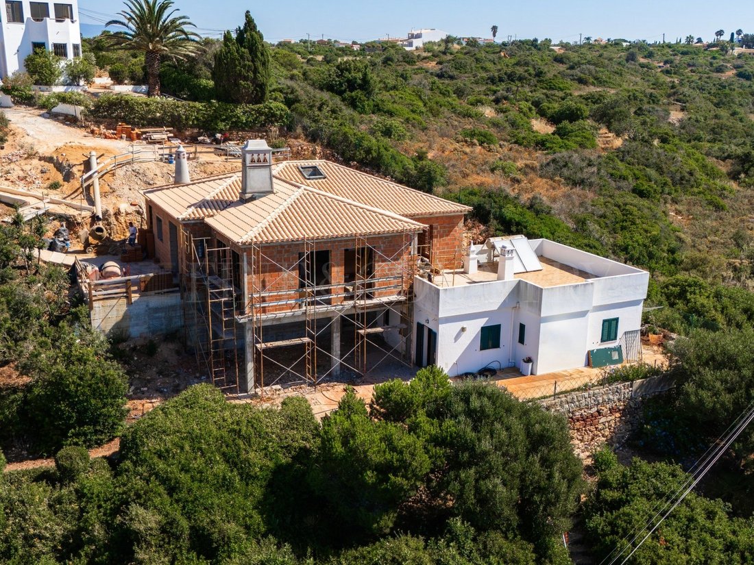 House in Ferragudo, Algarve, Portugal 2 - 18664734