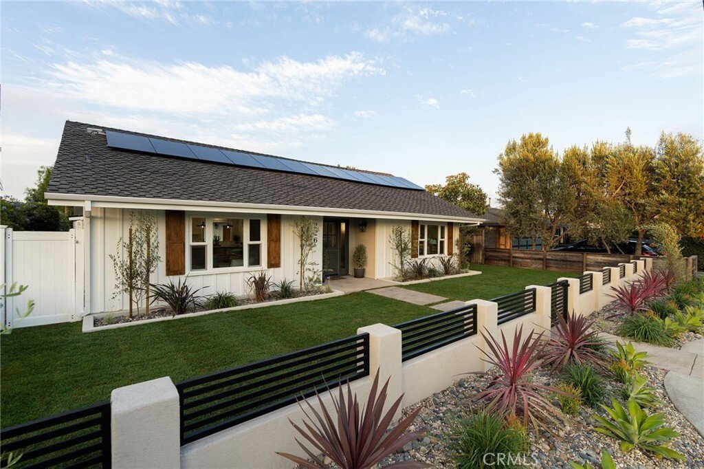 House in Costa Mesa, California, United States 4 - 18670403