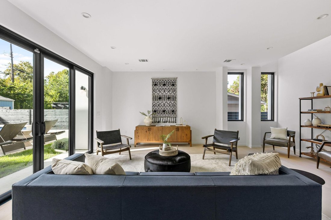 House in Austin, Texas, United States 5 - 18667798