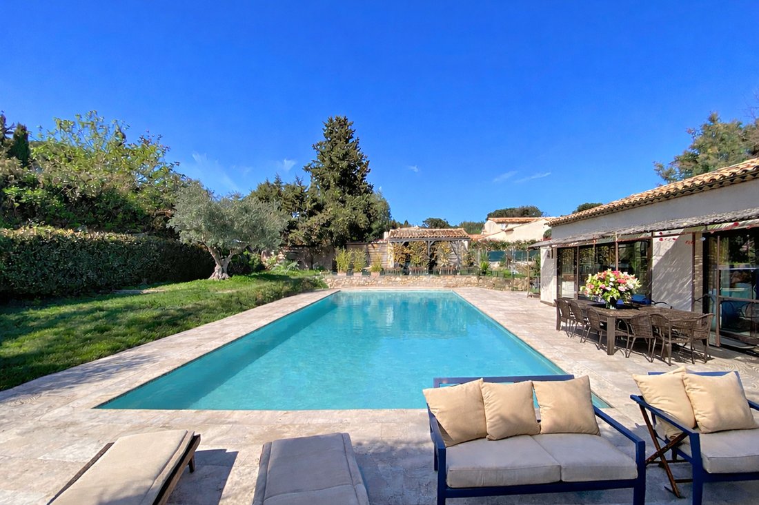 House in Grimaud, Provence-Alpes-Côte d'Azur, France 3 - 18660453