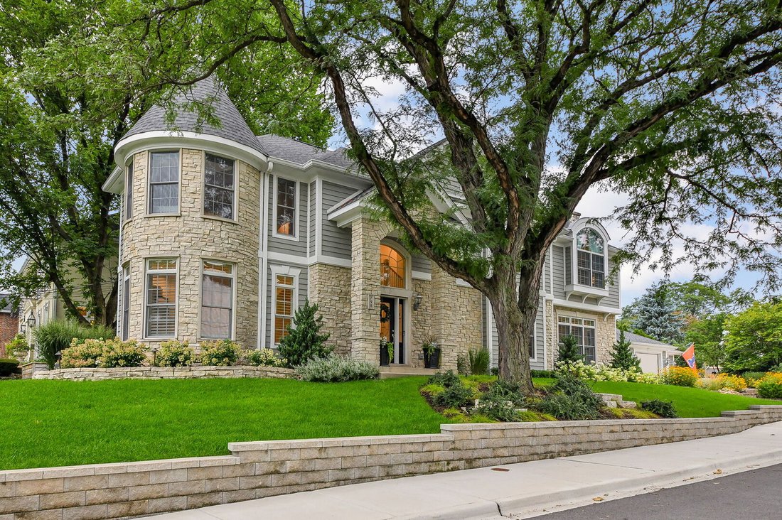 Casa a Glen Ellyn, Illinois, Stati Uniti 1 - 18657439