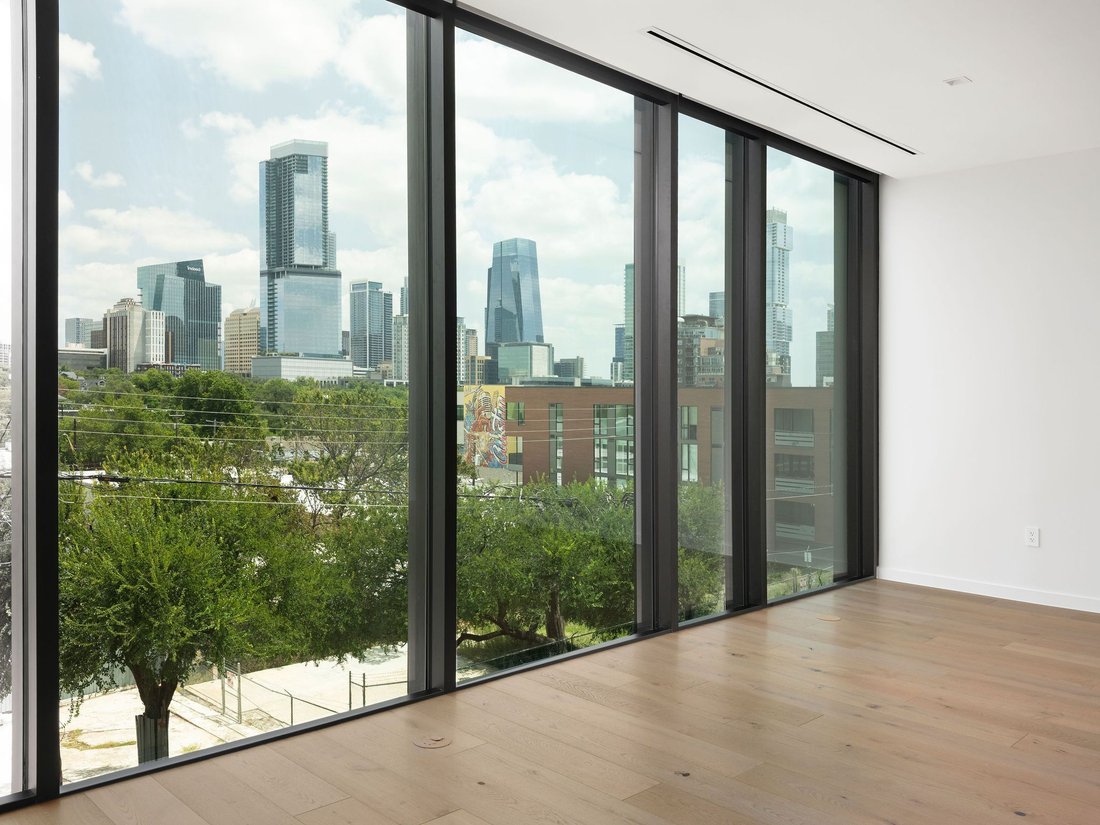 Condo in Austin, Texas, United States 2 - 18666477