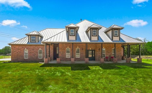 House in Lewisville, Texas, United States 1