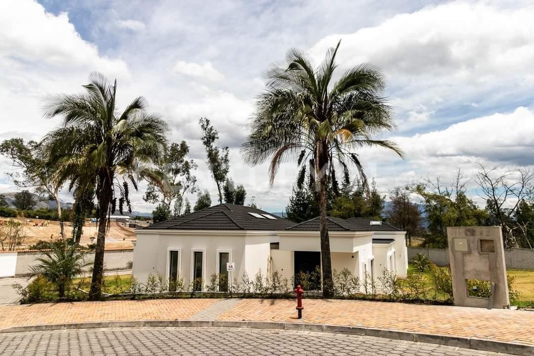 House in Quito, Pichincha, Ecuador 2 - 18661522
