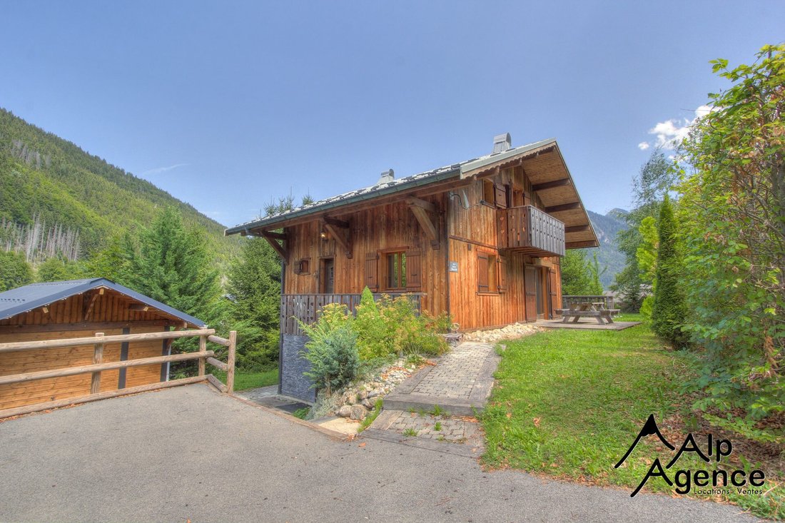 Chalet in Saint-Jean-d'Aulps, Auvergne-Rhône-Alpes, France 1 - 18670407