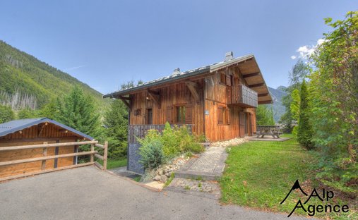 Chalet à Saint-Jean-d'Aulps, Auvergne-Rhône-Alpes, France 1