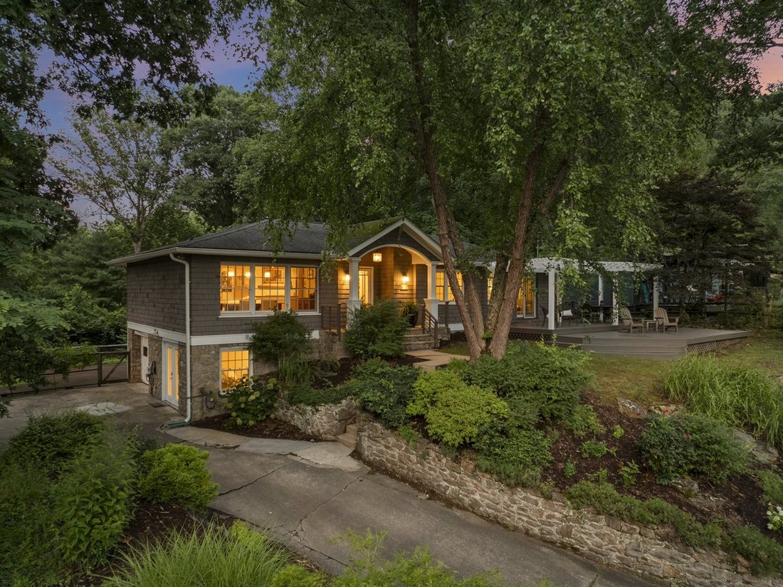 House in Asheville, North Carolina, United States 3 - 18603786
