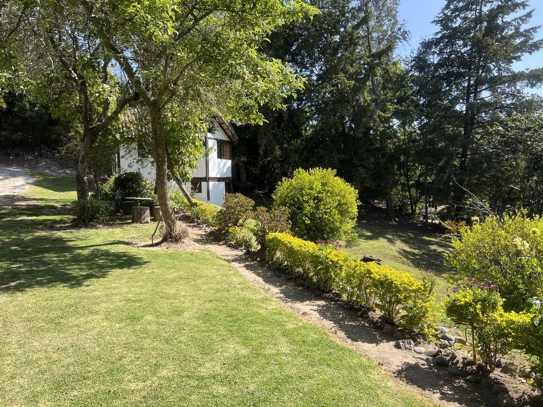 Land in Quito, Pichincha, Ecuador 2 - 18661702
