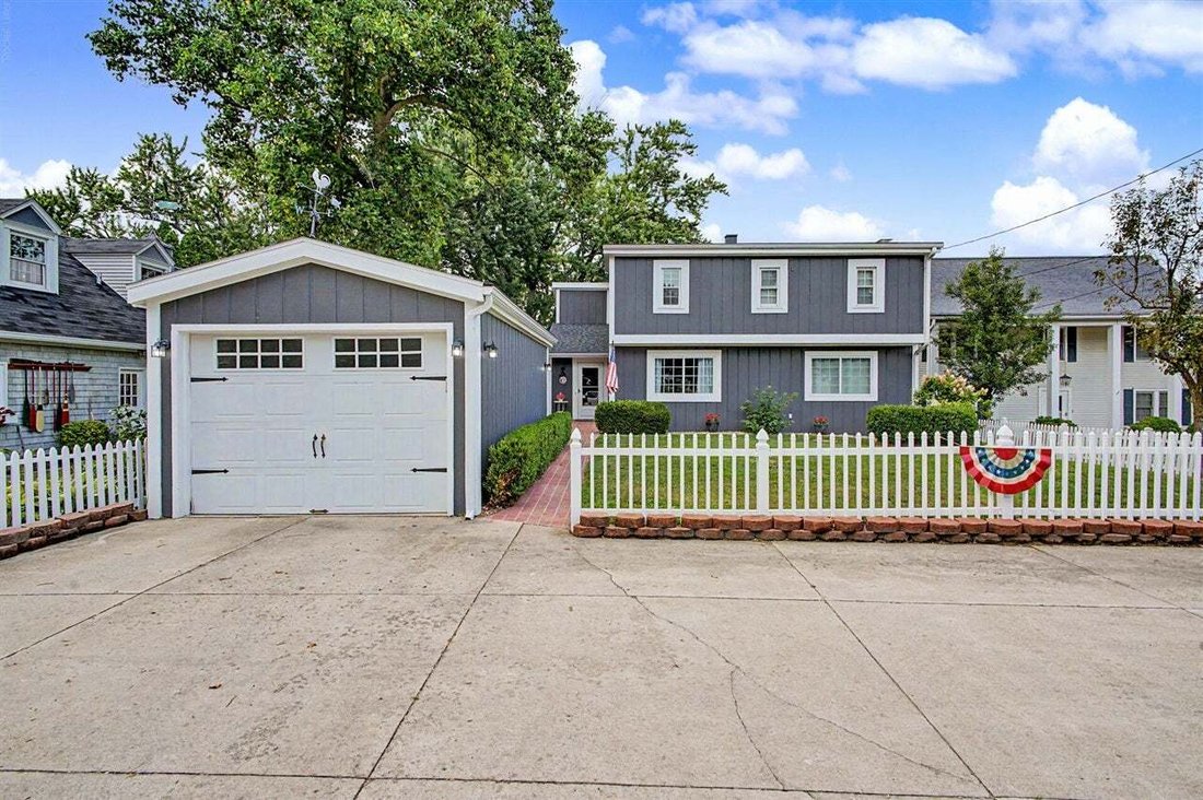 House in Hillsdale, Michigan, United States 3 - 18659244