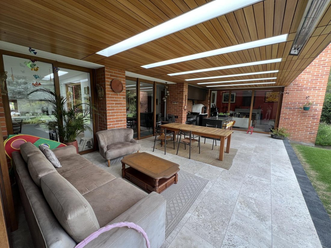 House in Quito, Pichincha, Ecuador 1 - 18661708
