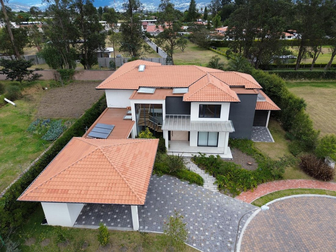 House in Quito, Pichincha, Ecuador 1 - 18660528