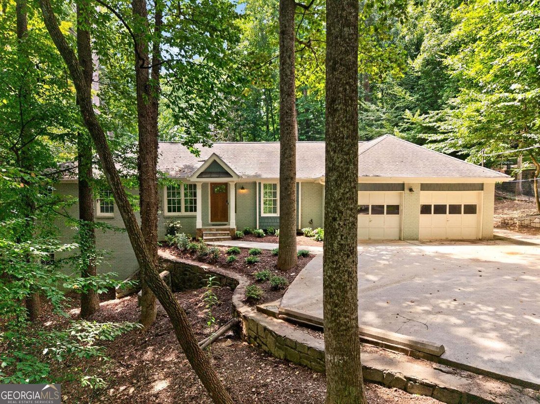 House in Sandy Springs, Georgia, United States 1 - 18663837