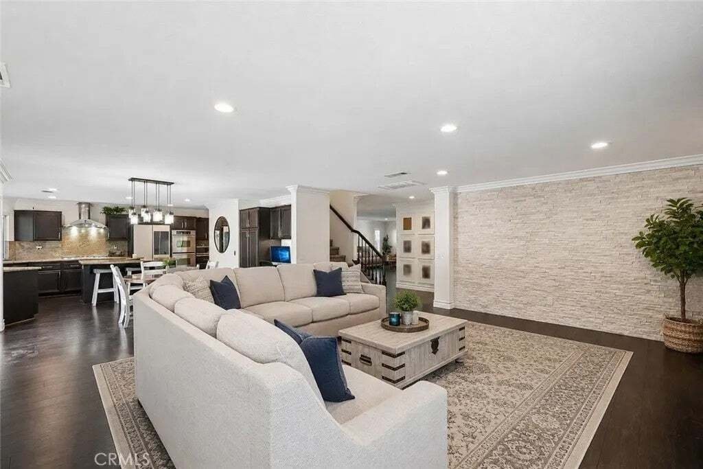 House in Corona, California, United States 3 - 18663947