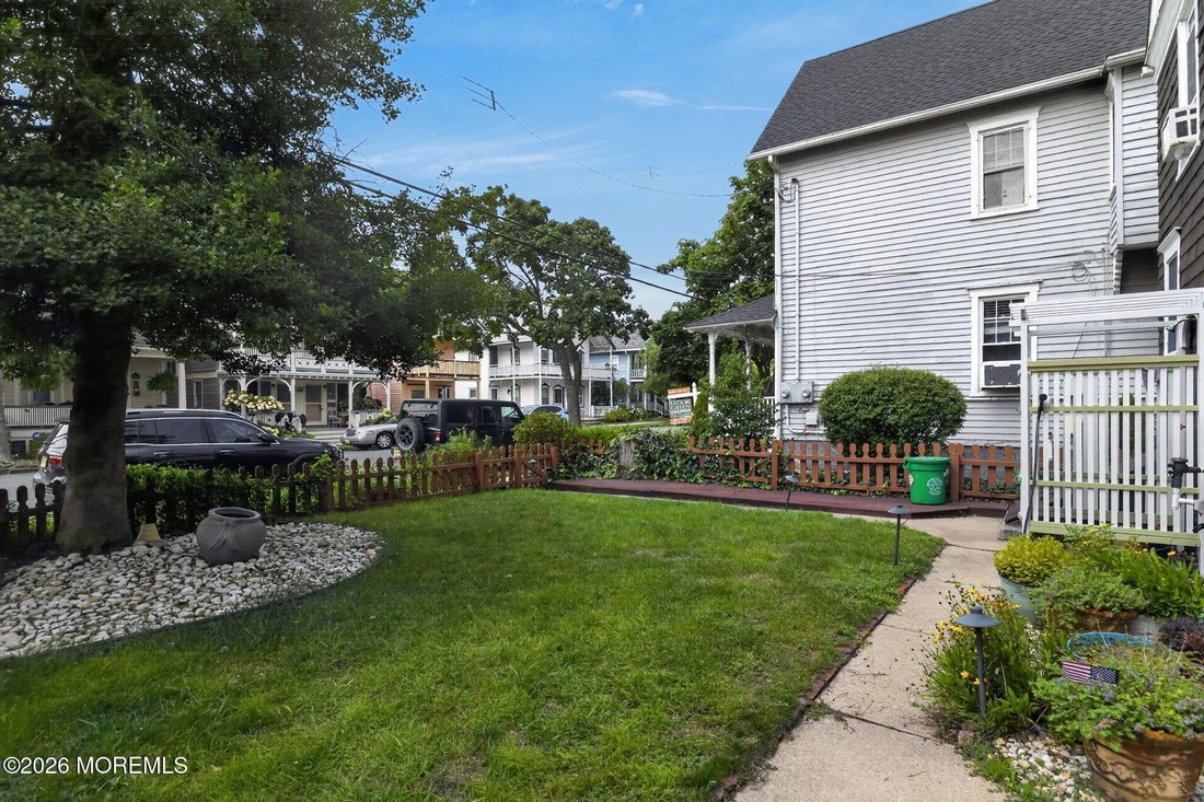 House in Ocean Grove, New Jersey, United States 4 - 18661856