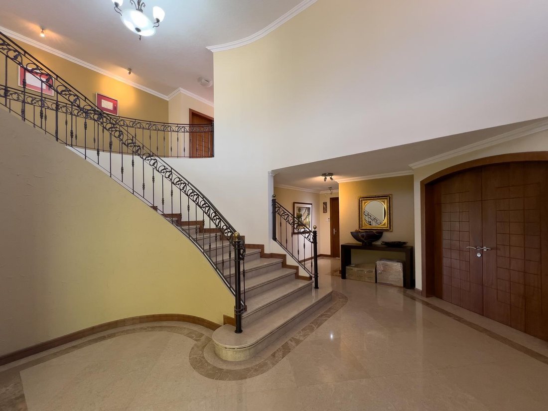 House in Quito, Pichincha, Ecuador 2 - 18660487