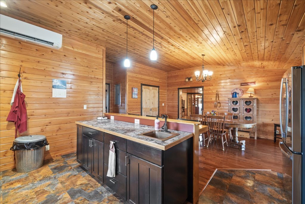 Farm Ranch in Hardin, Montana, United States 5 - 18666860