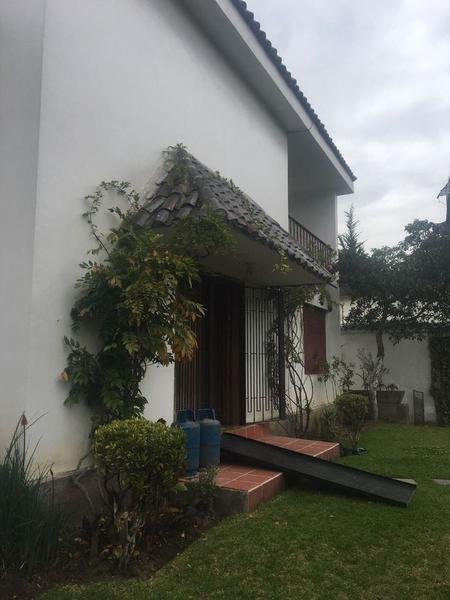 House in Quito, Pichincha, Ecuador 2 - 18660171