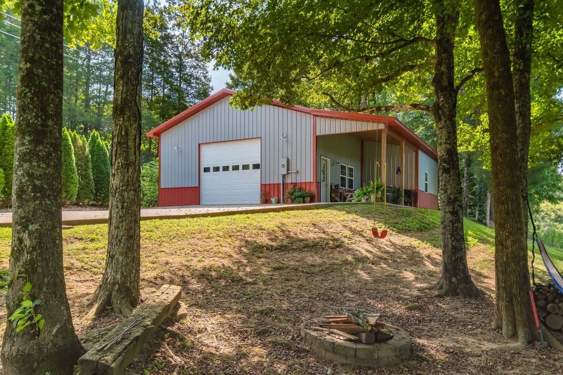 House in Bon Aqua, Tennessee, United States 4 - 18669324