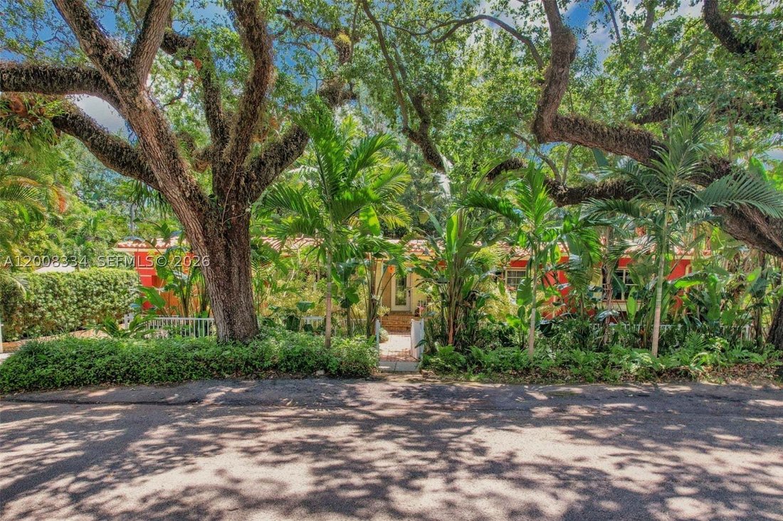 House in Miami, Florida, United States 5 - 17799449