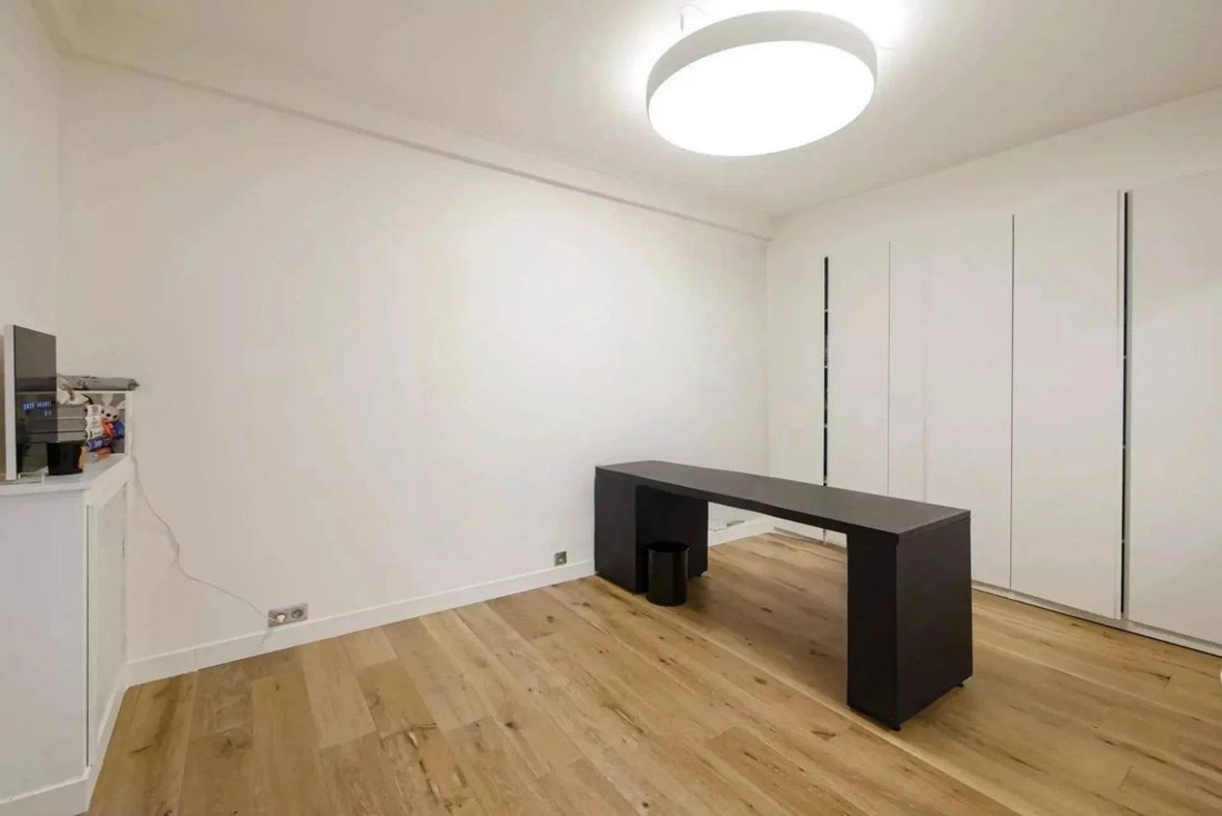 Apartment in Muette Sud, Paris 16e Arrondissement, Paris 4 - 15876993