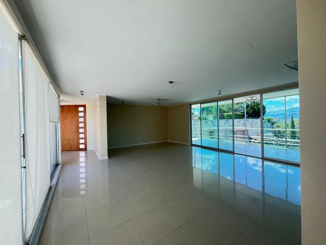 House in Quito, Pichincha, Ecuador 1 - 18661527