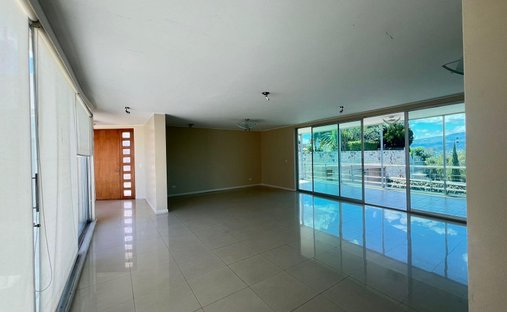 Haus in Quito, Provinz Pichincha, Ecuador 1