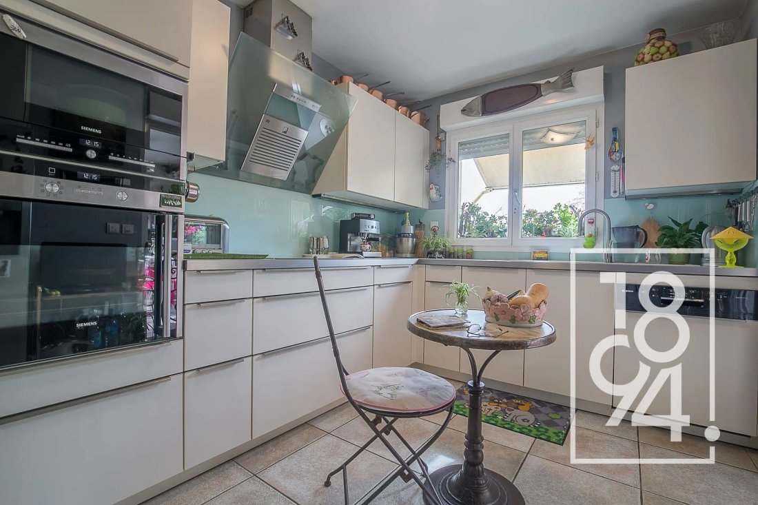 Apartment in Saint Mitre, 13e Arrondissement, Marseille 5 - 16964429