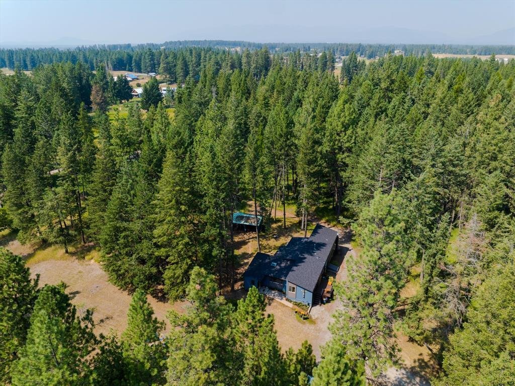 House in Columbia Falls, Montana, United States 3 - 18661153