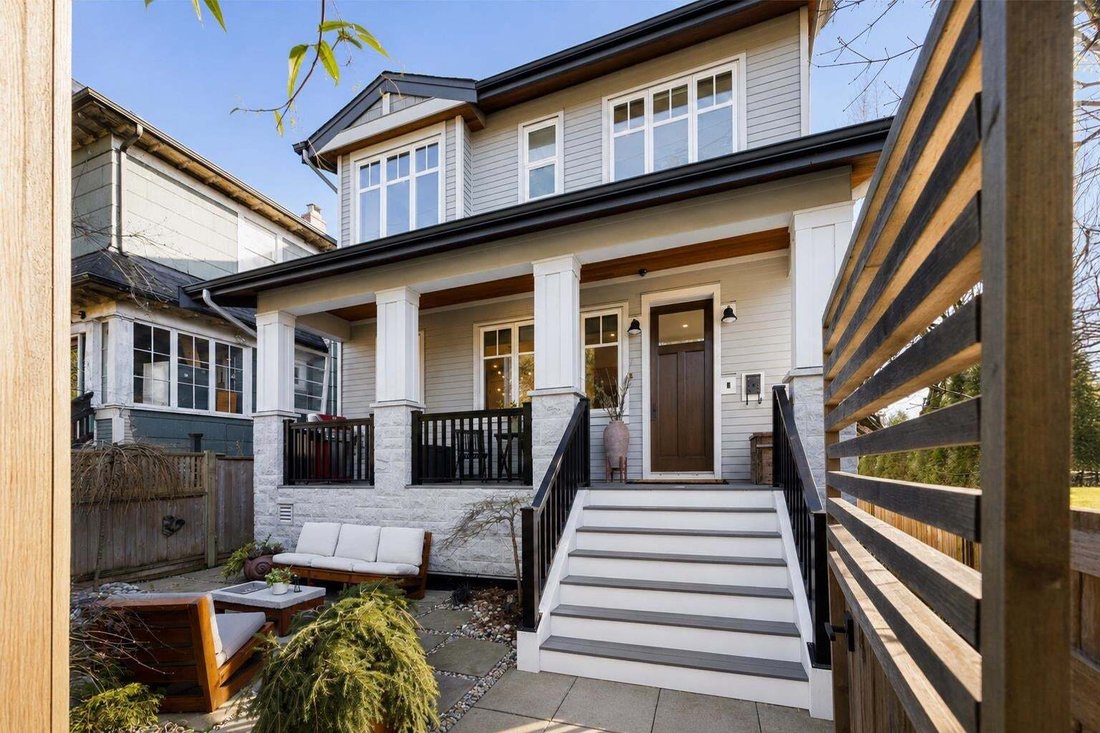 Condo in Vancouver, British Columbia, Canada 1 - 18666521