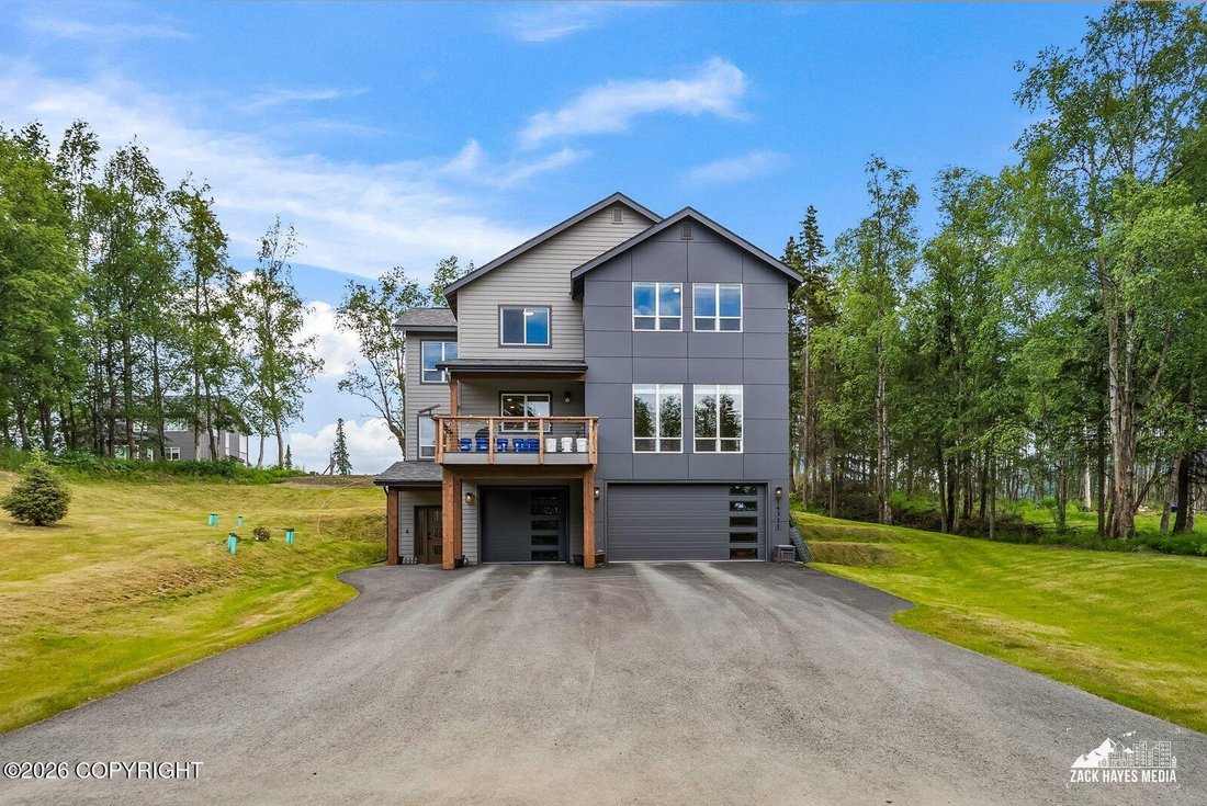 House in Anchorage, Alaska, United States 1 - 18659031
