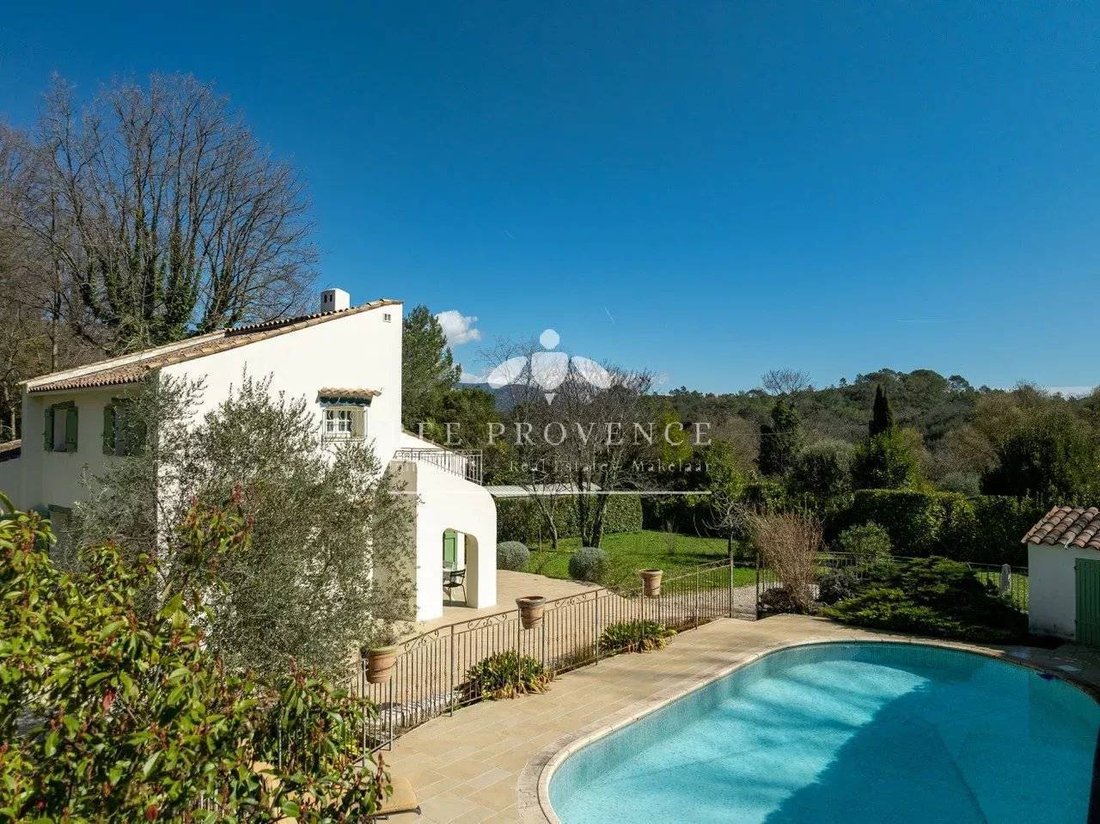 Villa en Montauroux, Provenza-Alpes-Costa Azul, Francia 2 - 16296726