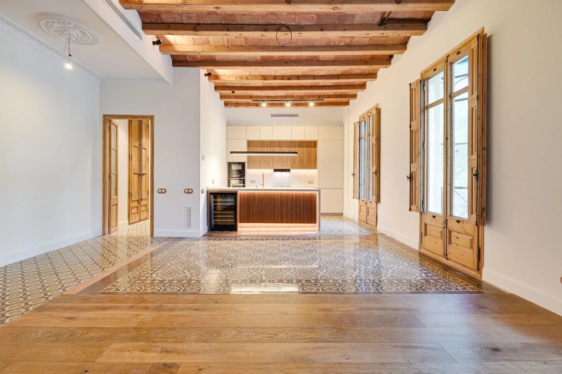 Apartment in Eixample, Barcelona, Spain 1 - 18664482