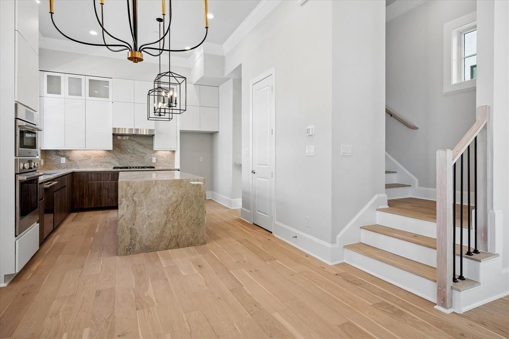 Townhouse in Addison, Texas, United States 5 - 18669470