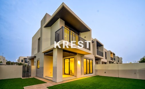 Townhouse in Jebel Ali Village, Dubai, United Arab Emirates 1