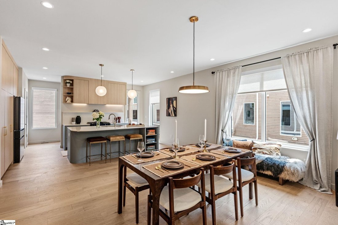 Townhouse in Greenville, South Carolina, United States 5 - 18662797