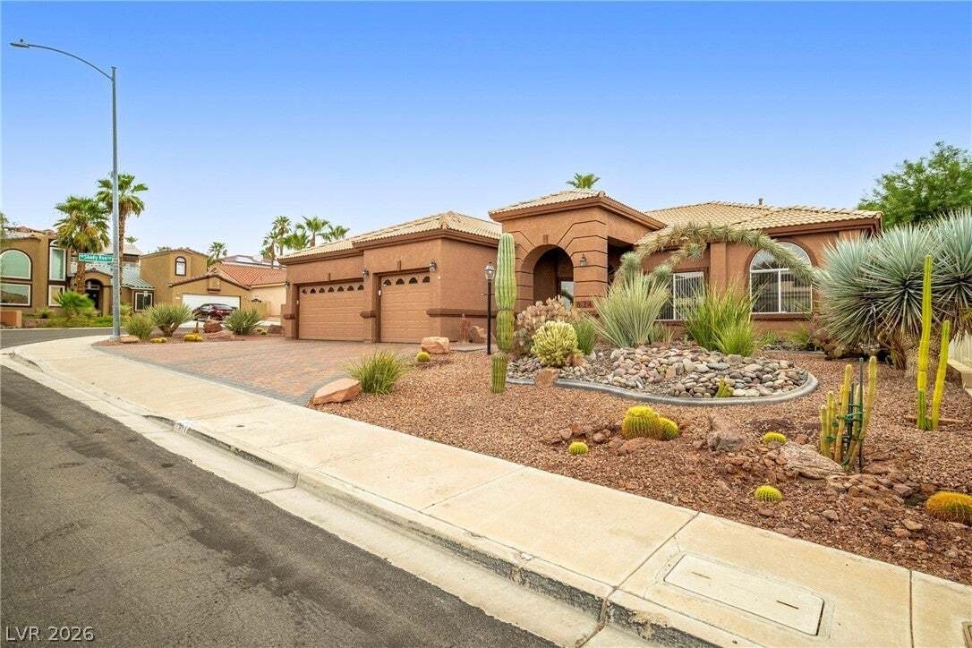 House in Henderson, Nevada, United States 4 - 18665966