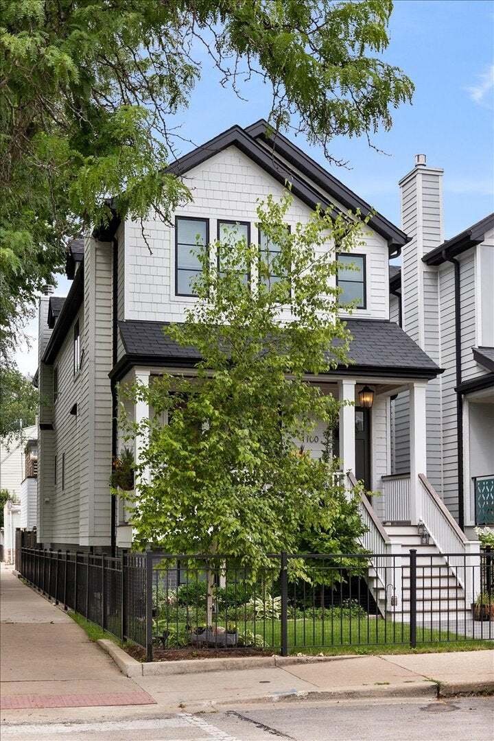 House in Chicago, Illinois, United States 1 - 18669190