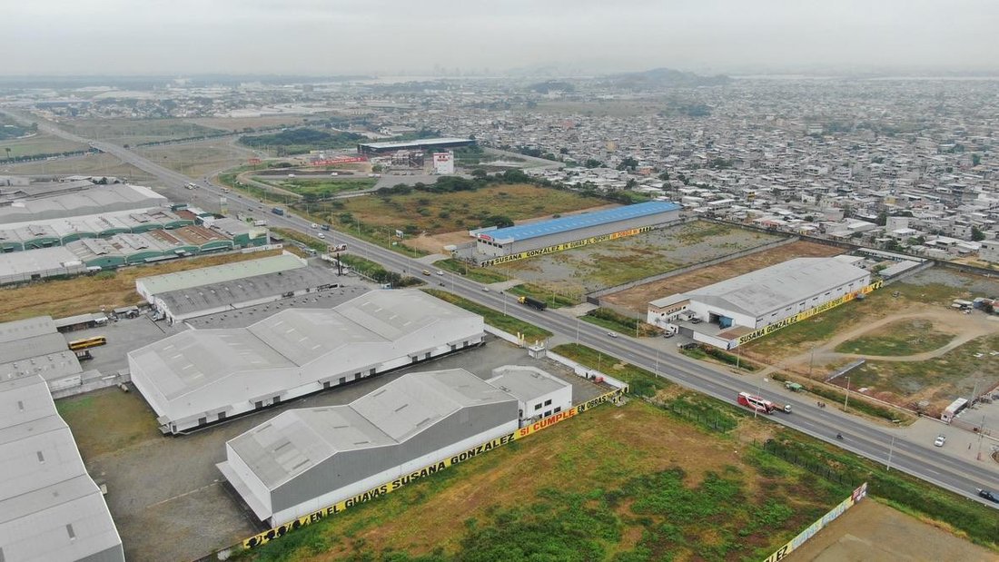Land in Duran, Guayas, Ecuador 2 - 18660732