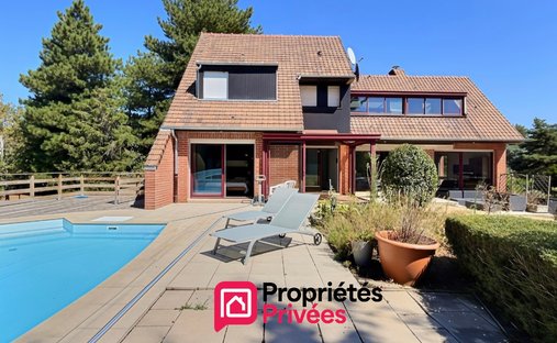 Villa in Neufchatel-Hardelot, Hauts-de-France, France 1