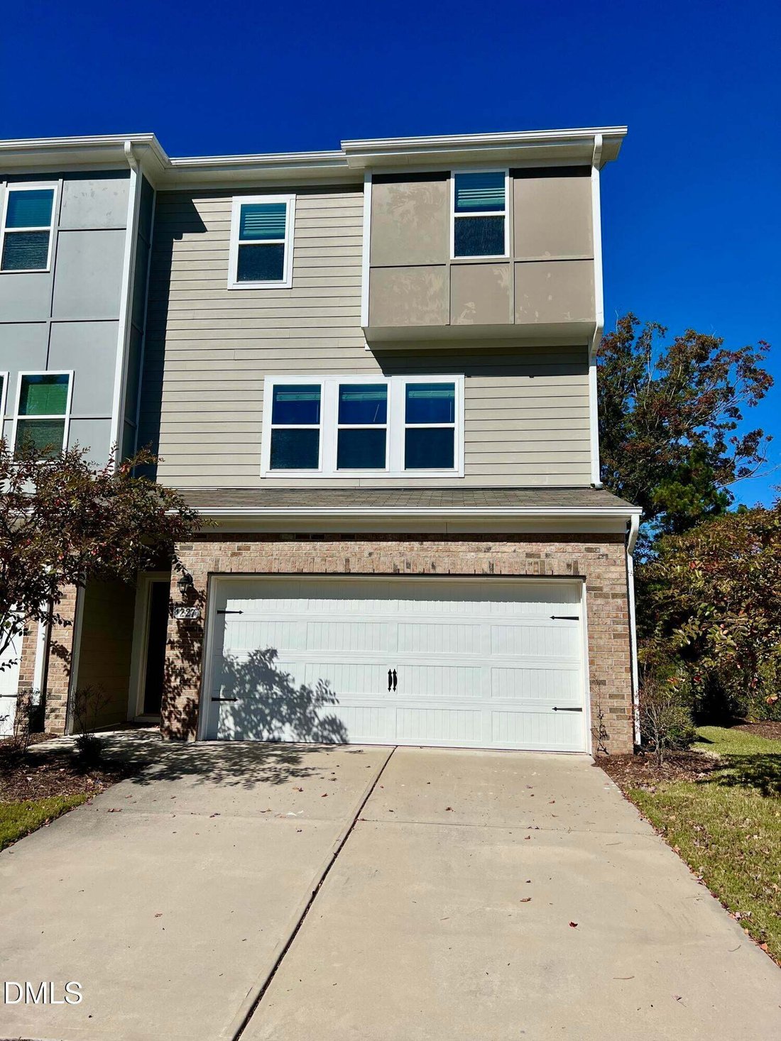Townhouse in Cary, North Carolina, United States 1 - 18670775