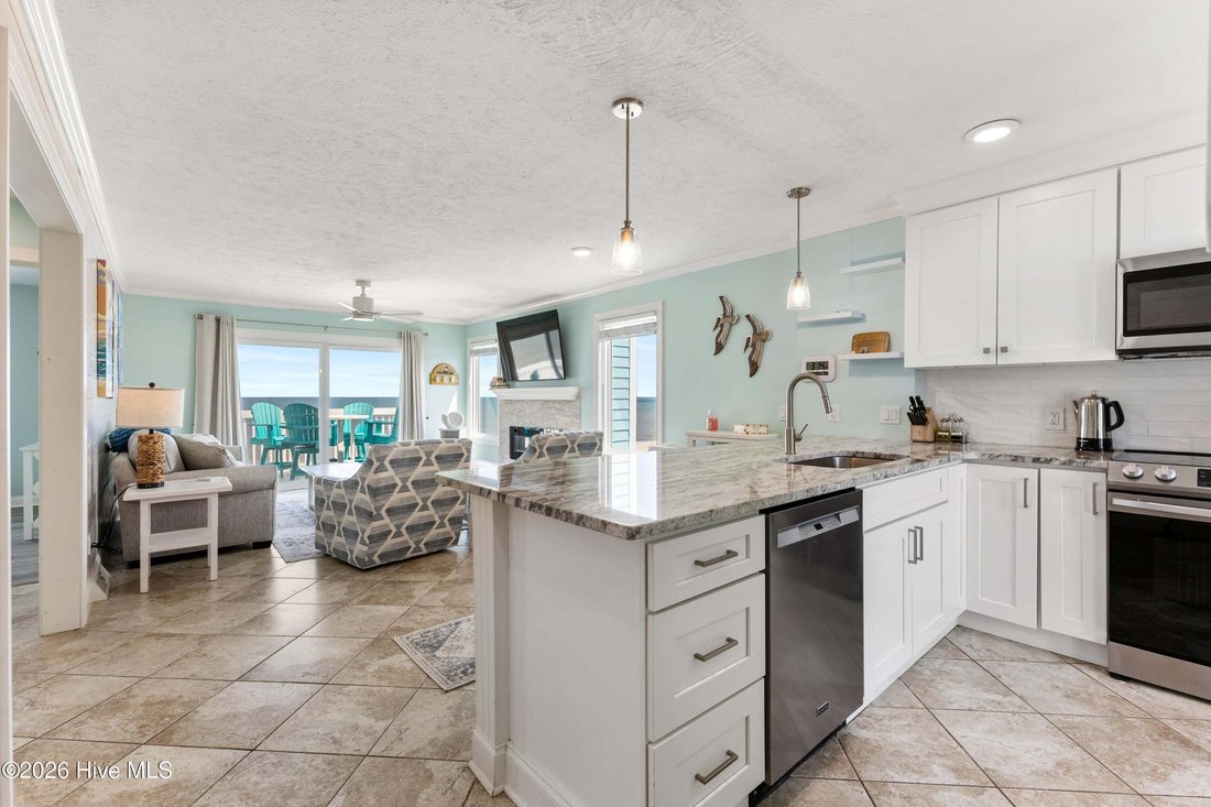 Condo in Kure Beach, North Carolina, United States 4 - 18662279
