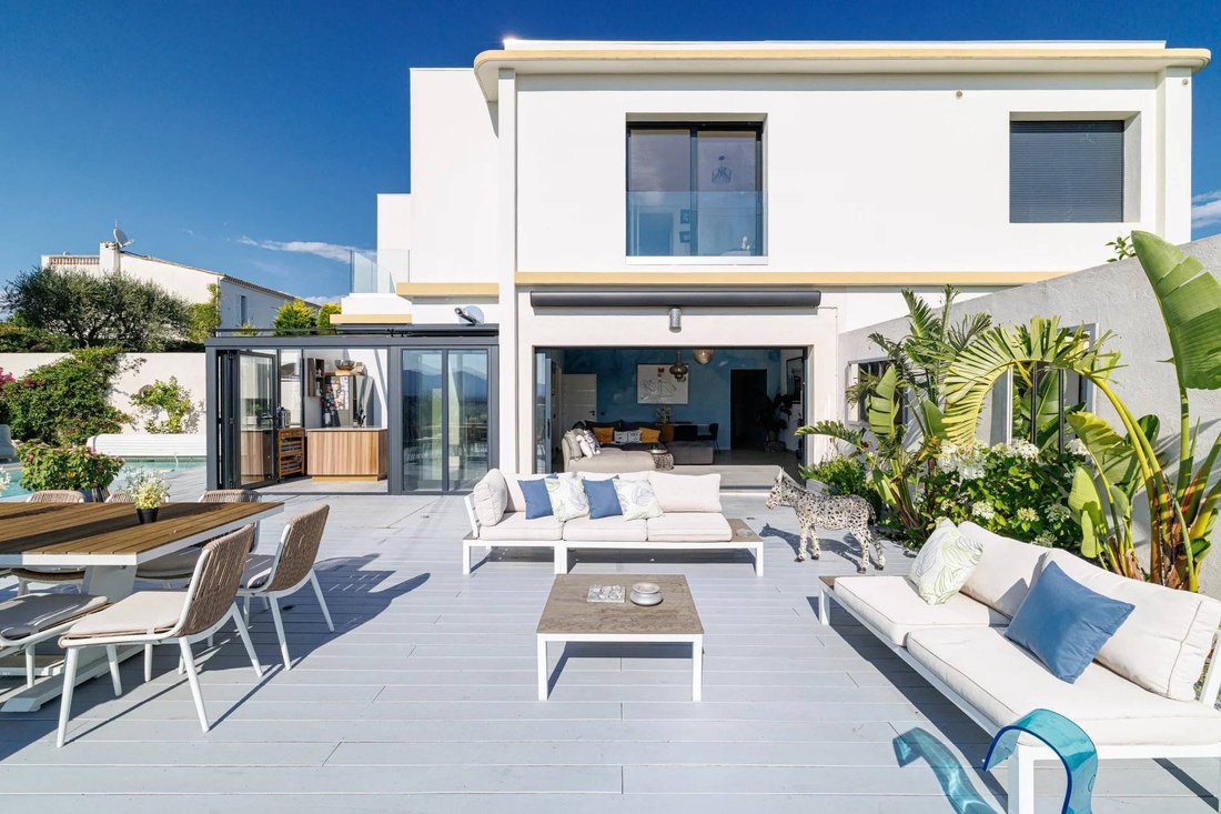 House in Nice, Provence-Alpes-Côte d'Azur, France 2 - 18439555