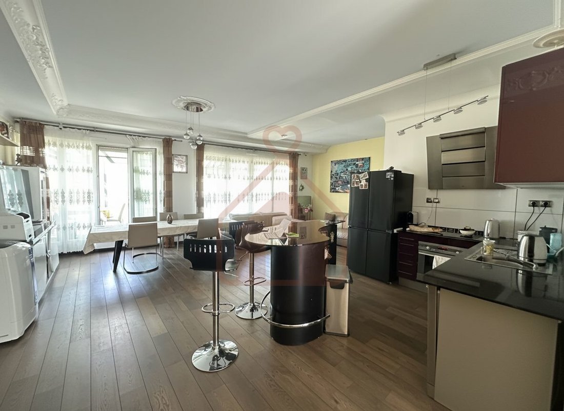 Apartment in Villejuif, Ile-de-France, France 4 - 18665499