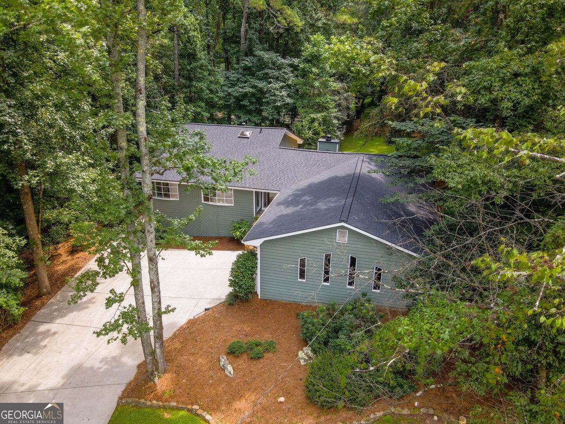 Casa a Peachtree Corners, Georgia, Stati Uniti 1 - 18663805
