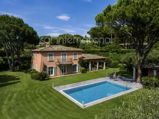 House in Zone Ouest Urbaine, Saint-Tropez, France 2 - 18584134