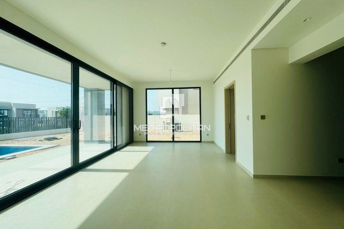 Villa in Al Furjan, Dubai, United Arab Emirates 3 - 18667104